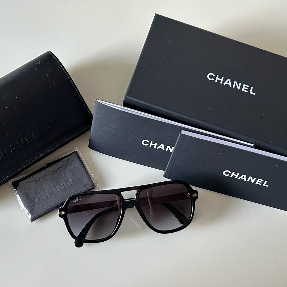 Chanel Black 5436-Q aviator sunglasses